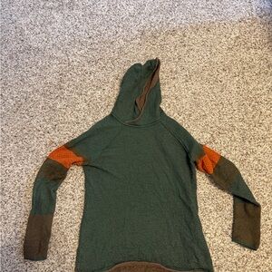Title Nine Mover Maker Green and Orange Hooded Sweater